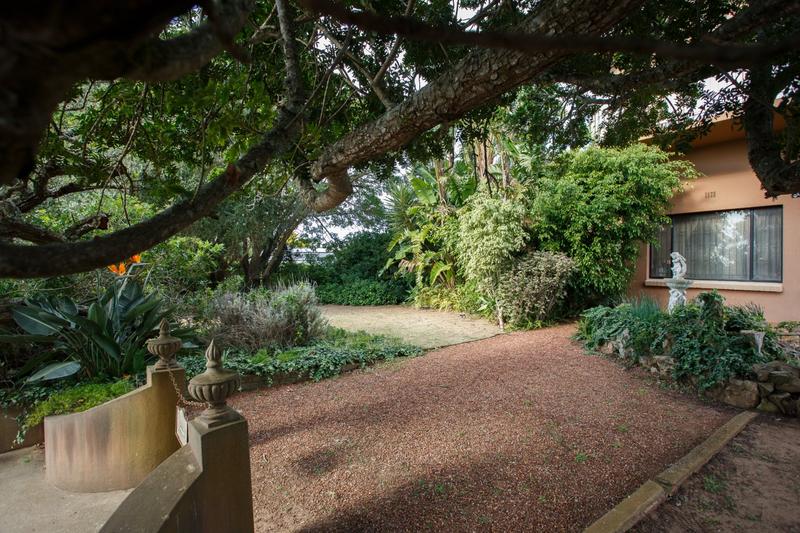 5 Bedroom Property for Sale in Mossel Bay Central Western Cape